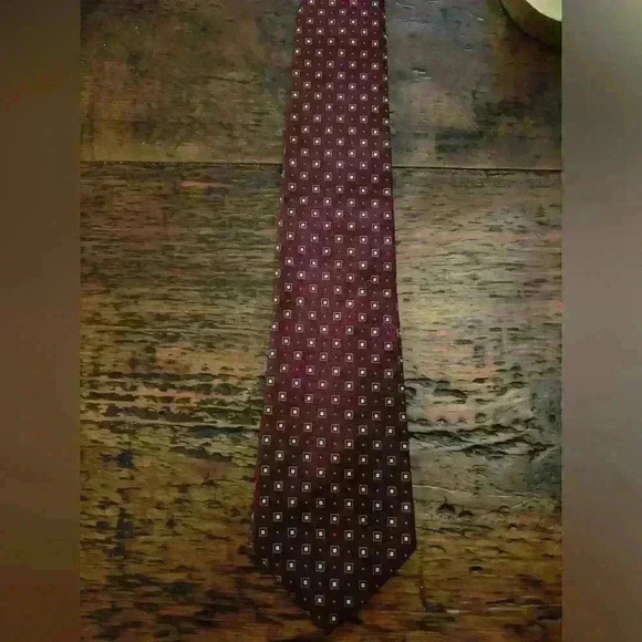 Ralph Lauren Polo Green Label Burgundy Geometric Tie 100% Silk - Picture 1 of 5